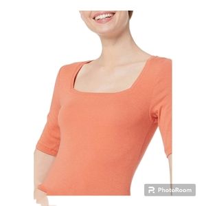 Amazon Essentials T Shirt Size XXL